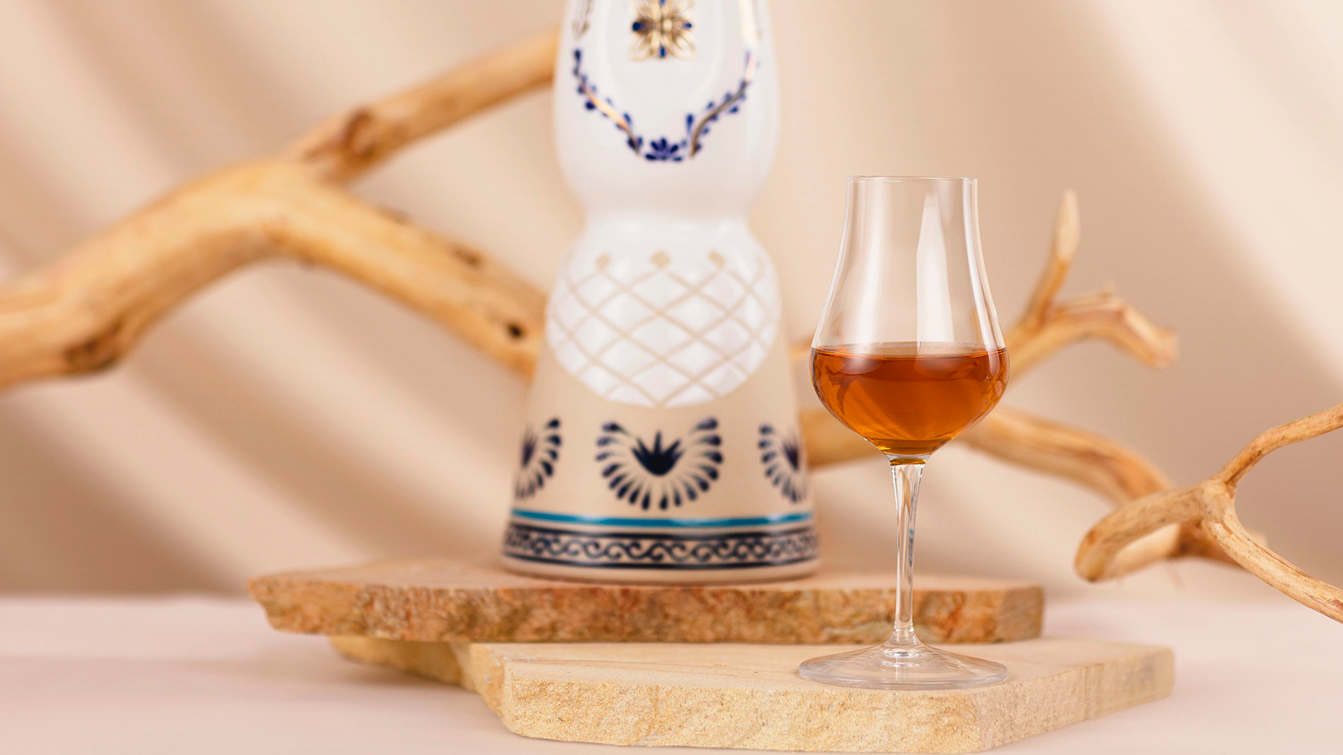 Clase Azul Tequila Añejo — 10
